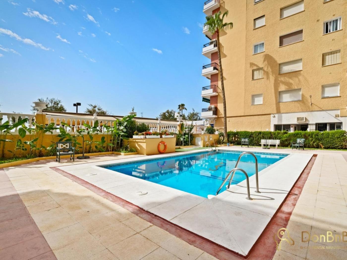 Apartamento Con Piscina En La Primera Linea De Playa De פואנגירולה חדר תמונה