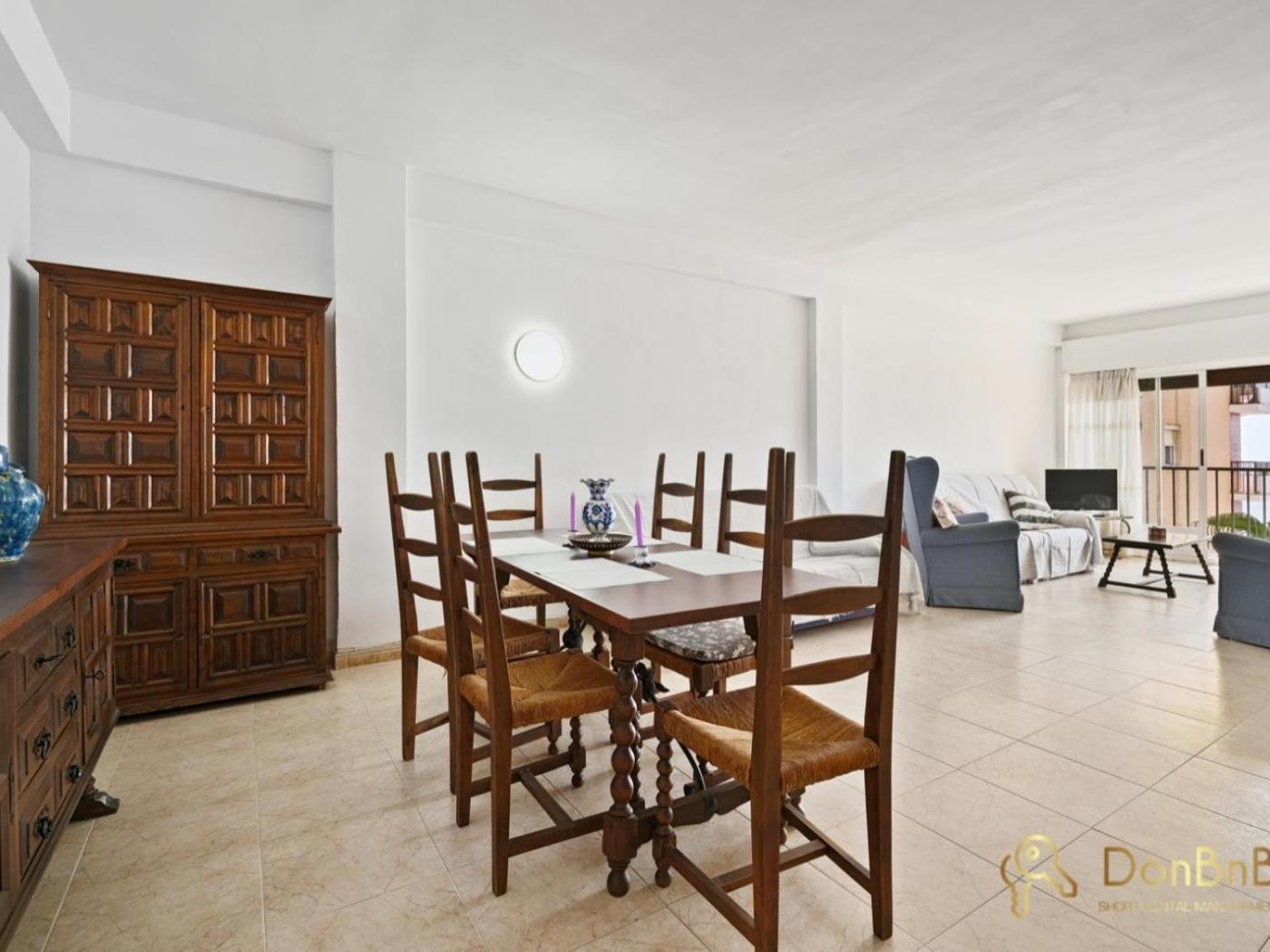 Apartamento Con Piscina En La Primera Linea De Playa De פואנגירולה חדר תמונה