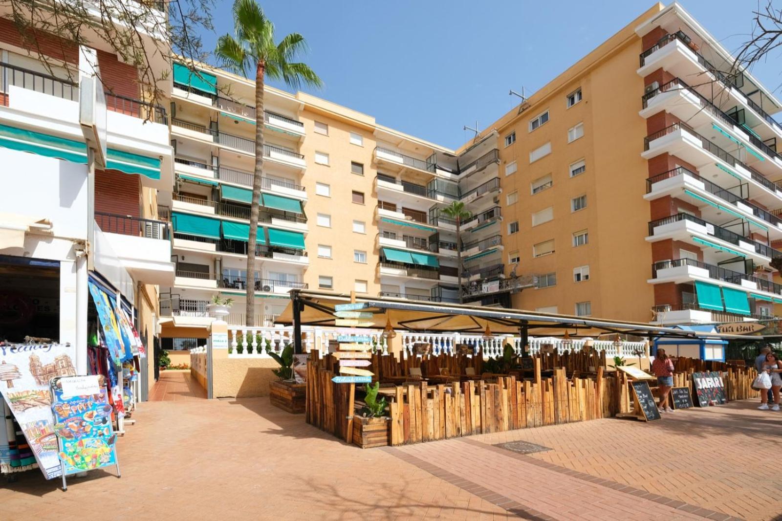 Apartamento Con Piscina En La Primera Linea De Playa De פואנגירולה מראה חיצוני תמונה